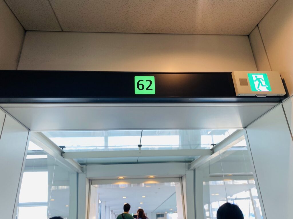 羽田空港62番搭乗口
