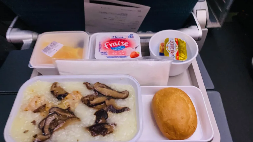 キャセイパシフィック航空　機内食