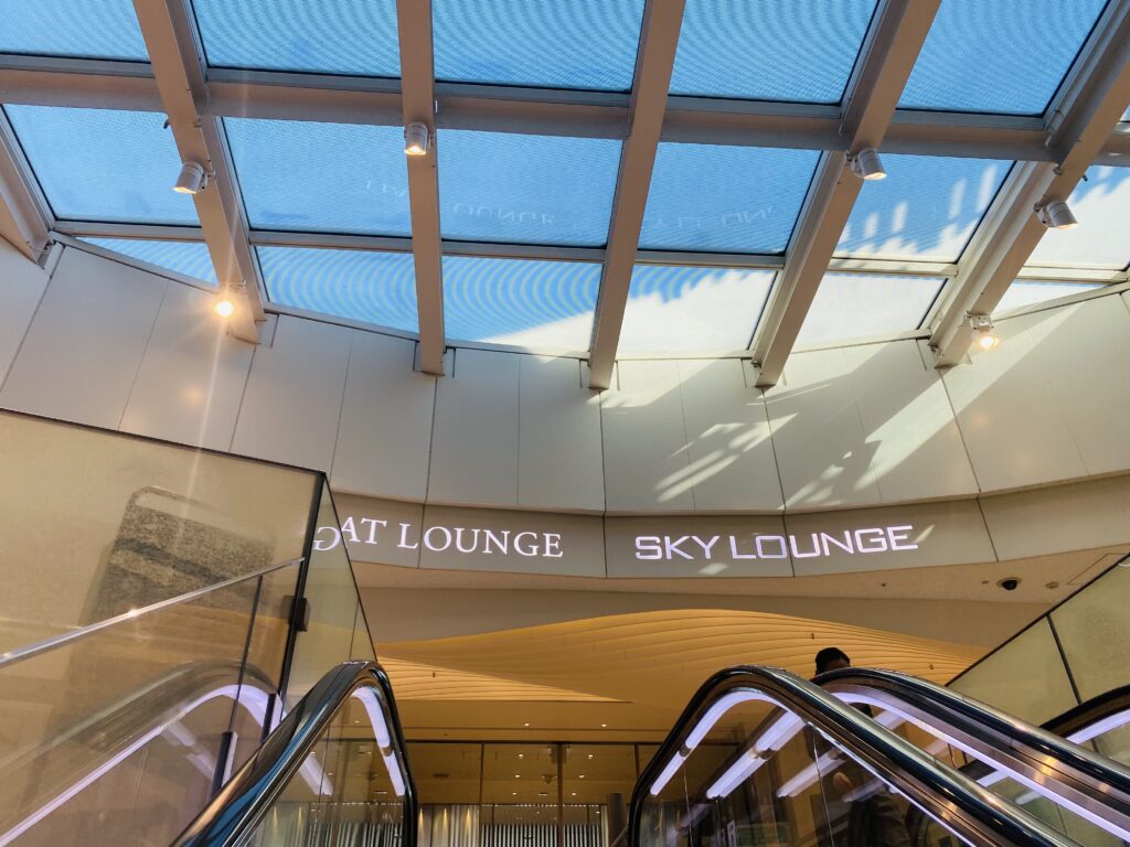 TIAT LOUNGE 羽田空港