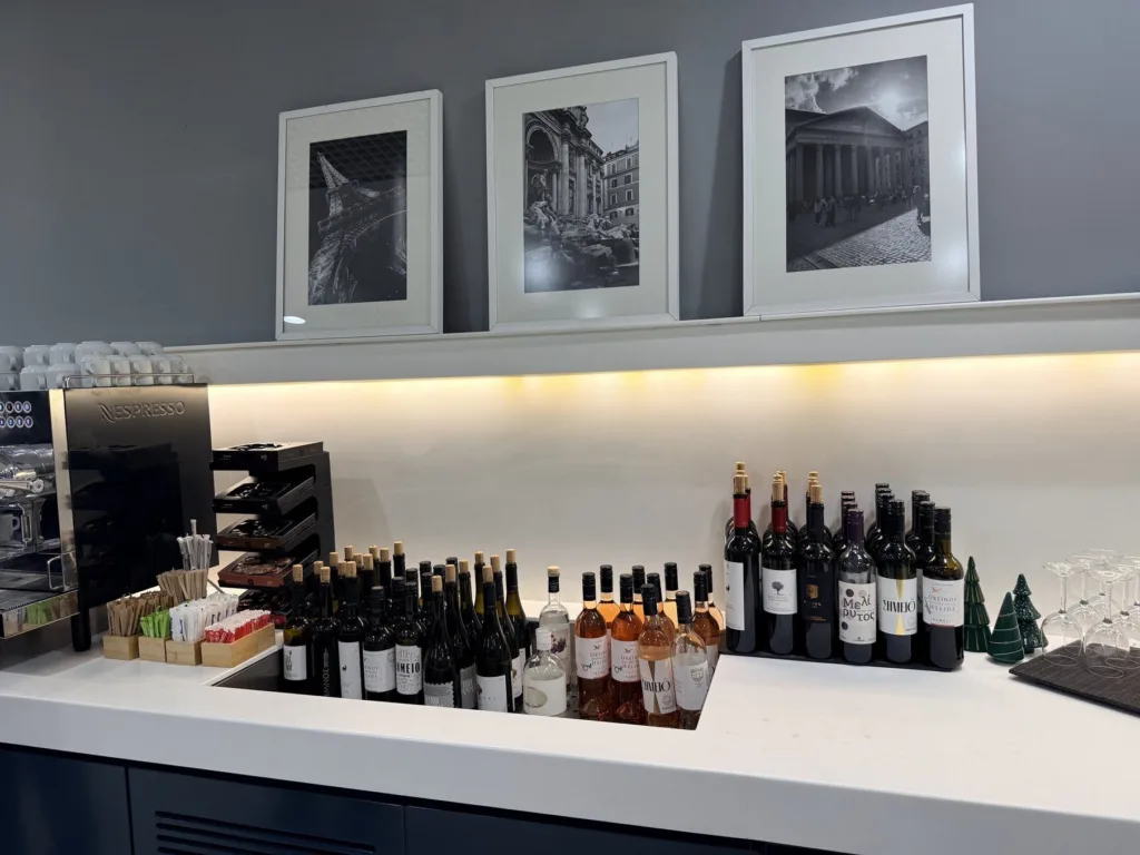 アテネ国際空港　ラウンジ