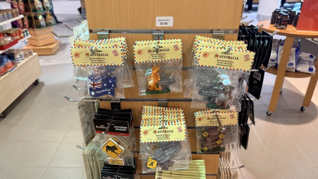 ケアンズ国際空港　お土産