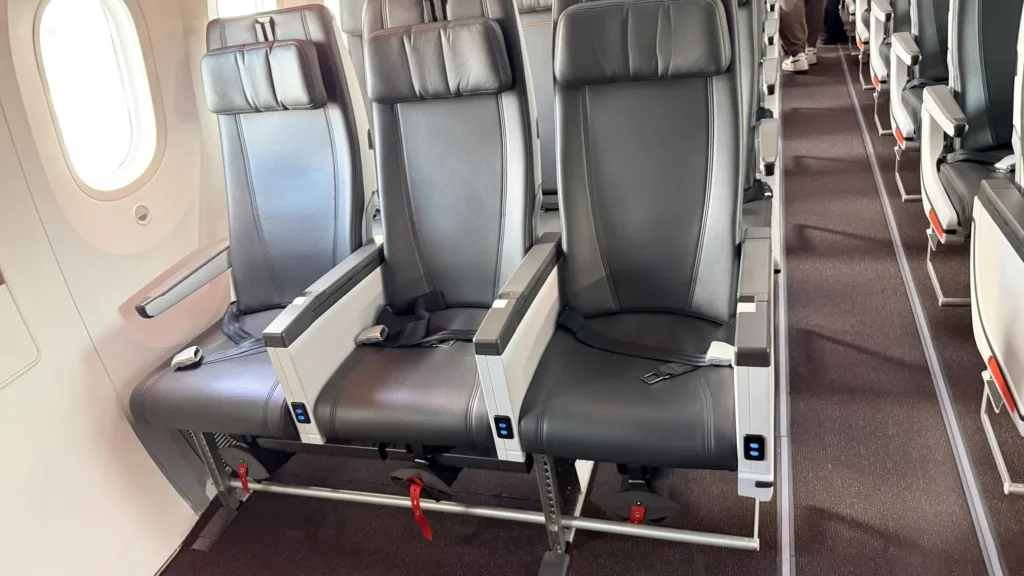 Jetstar 成田 ケアンズ