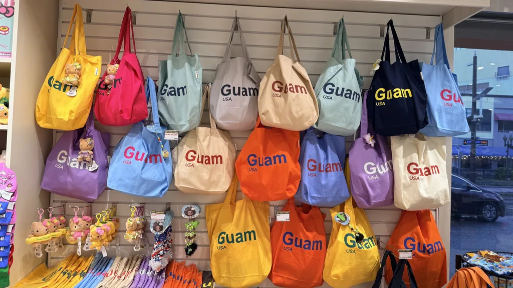Gift Guam バイカラー トートバッグ